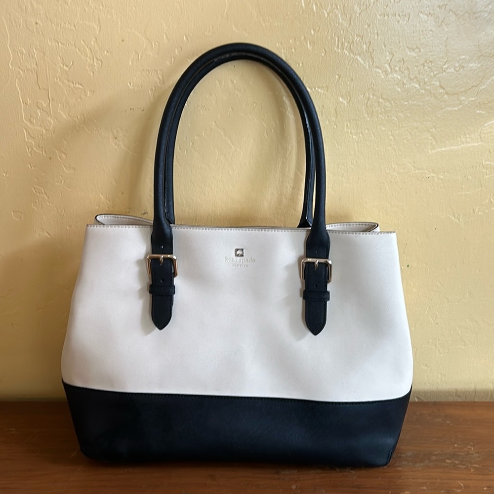 Kate spade shoulder bag